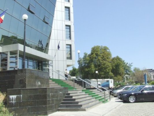 Afaceristul Gurguţă plânge pe la Tribunal că vrea să părăsească localitatea